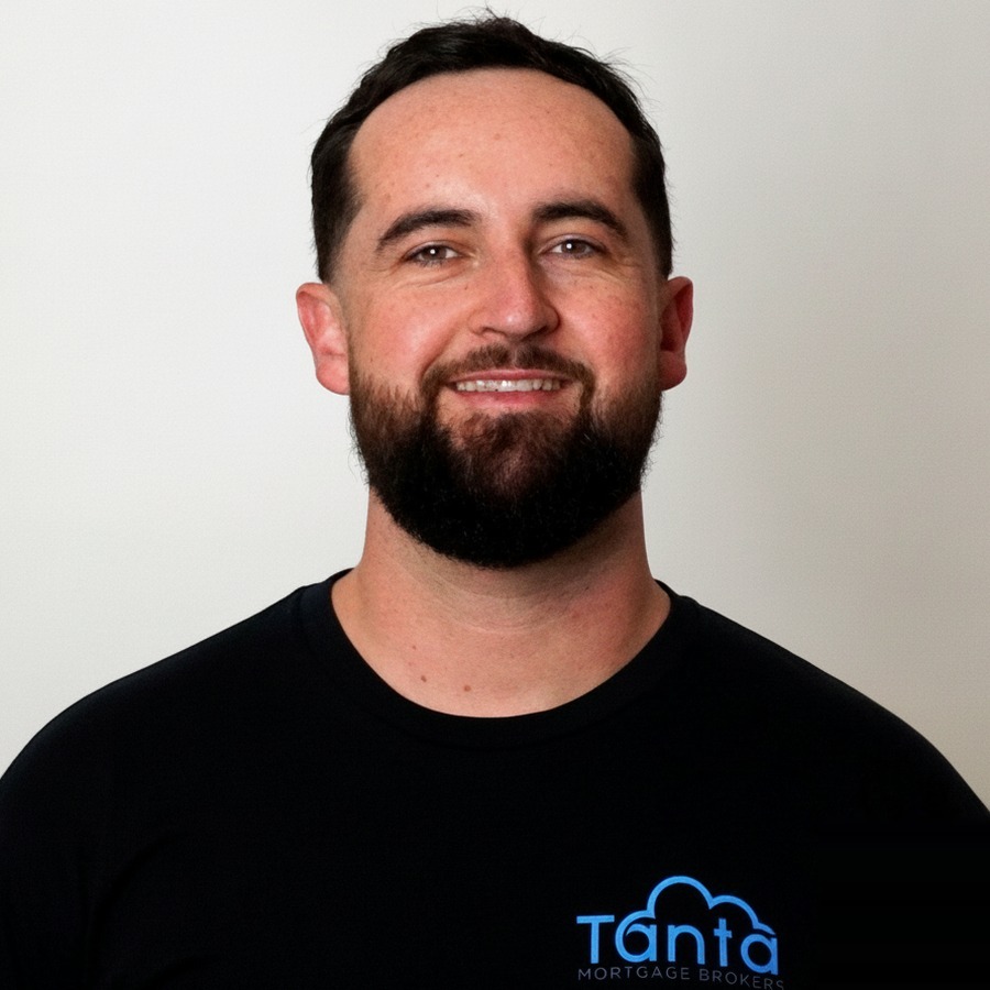 Anthony, Director and Adviser at Tanta
